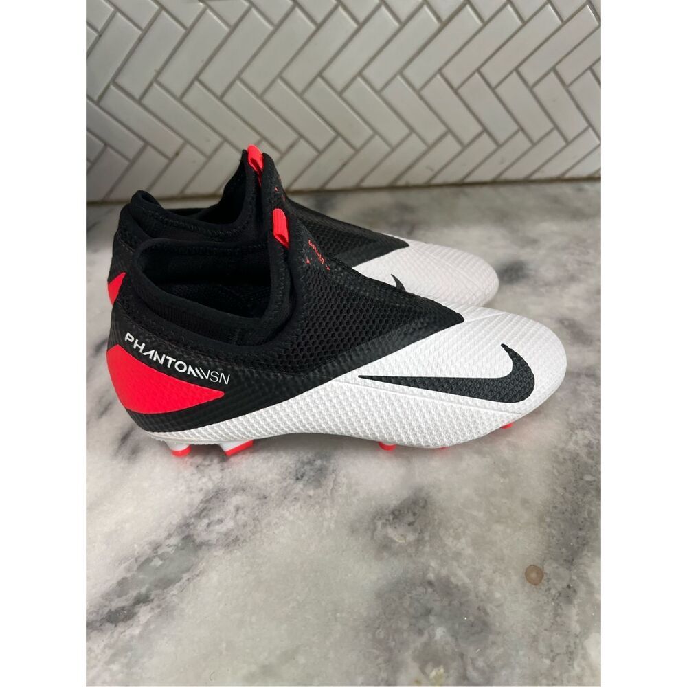 NIKE PHANTOM VSN II ACADEMY DF FG - WHITE/BLACK/LASER CRIMSON